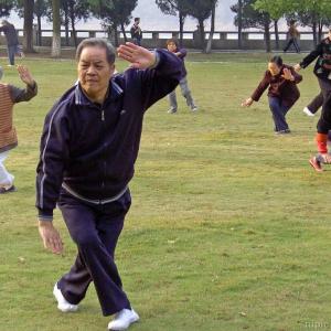 中国成唯一老年人口超1亿国家 "老龄化"问题加剧