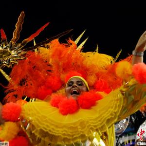 巴西里约热内卢狂欢节拉开帷幕 将有85万人参加